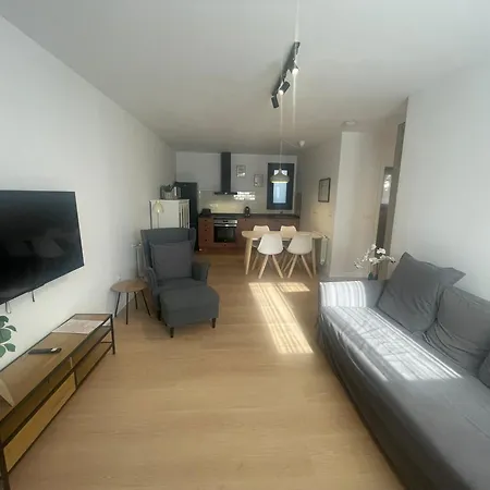 Puerto Kanalejas 2 *